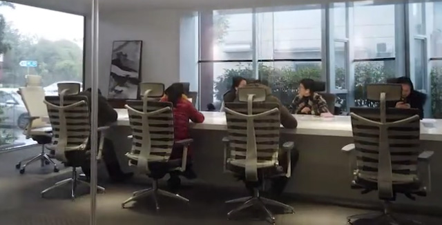 雅風家具員工風采3